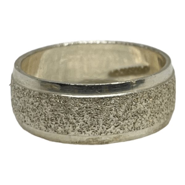 Anillo Matrimonial Diamantado Al Centro
