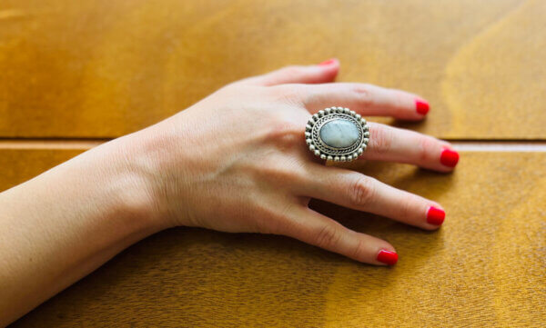 Anillo Piedra Luna Grande - Imagen 3